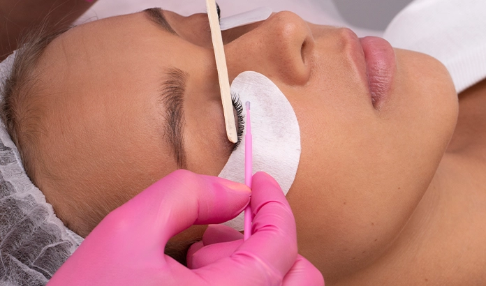 izmir alsancak kirpik lifting hizmeti